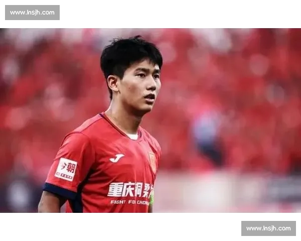 向余望自责错失良机:战澳无惧更添锋芒 向余望自责错失良机:战澳无惧更添锋芒