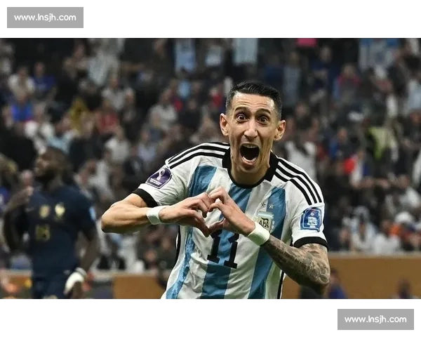 迪马利亚 37 岁 123 天创纪录，世俱杯历史第三年长进球者